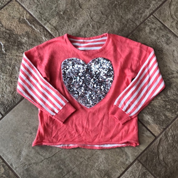 Heart Sweater - Picture 1 of 4